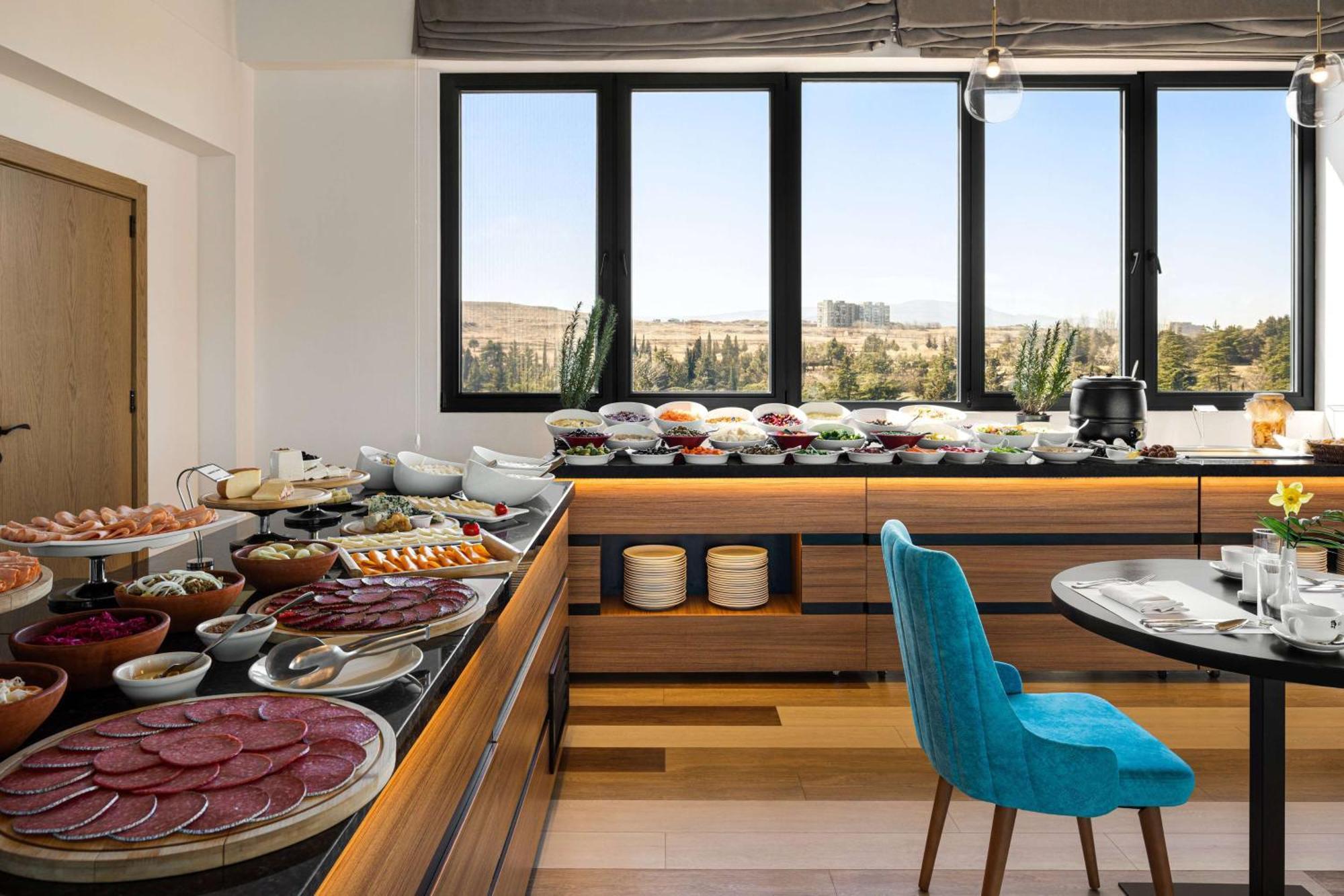 Gino Seaside Tbilisi, Trademark Collection By Wyndham Luaran gambar